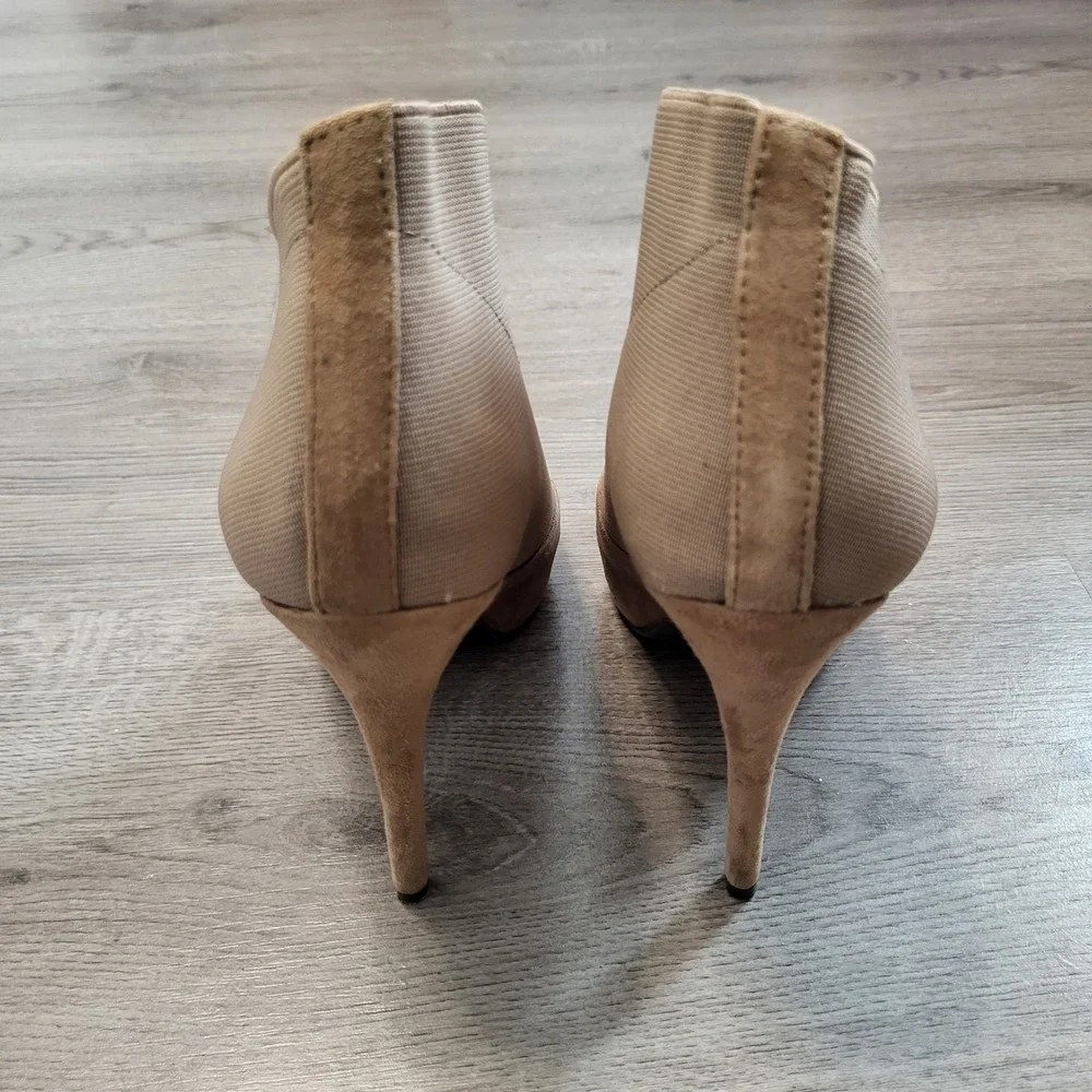 Jessica Simpson women size